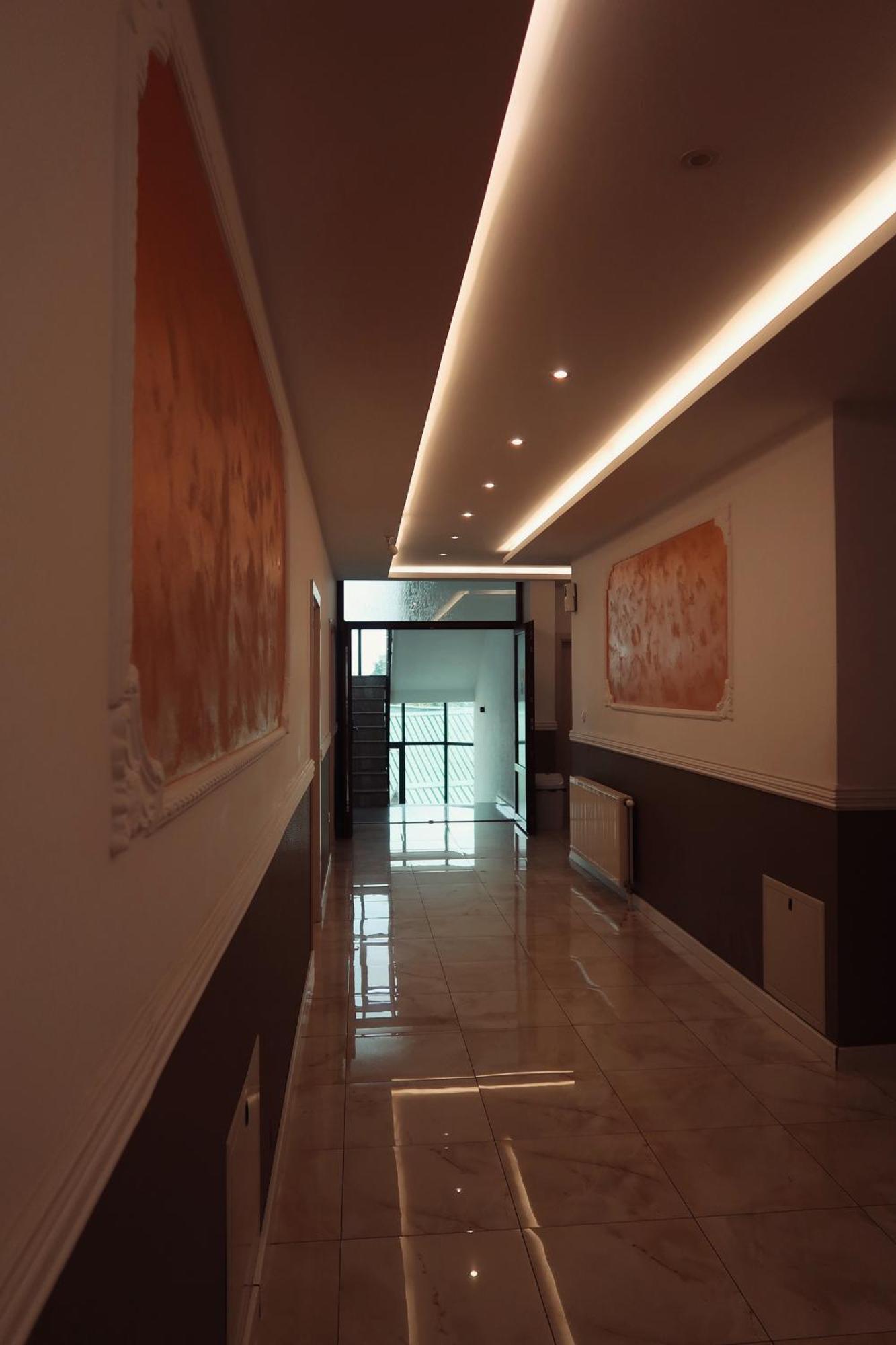Hotel Antika Peje Bagian luar foto