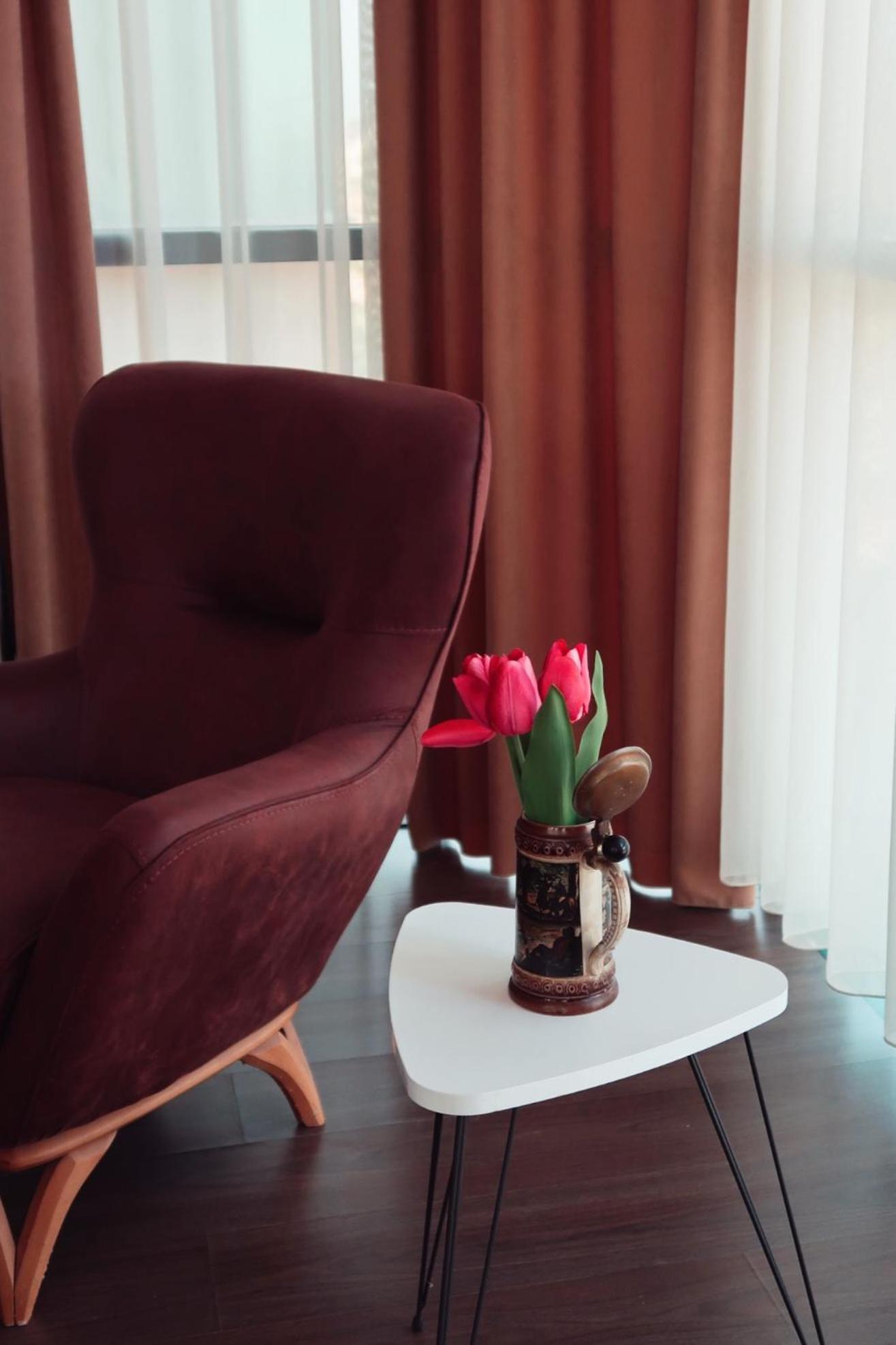 Hotel Antika Peje Bagian luar foto